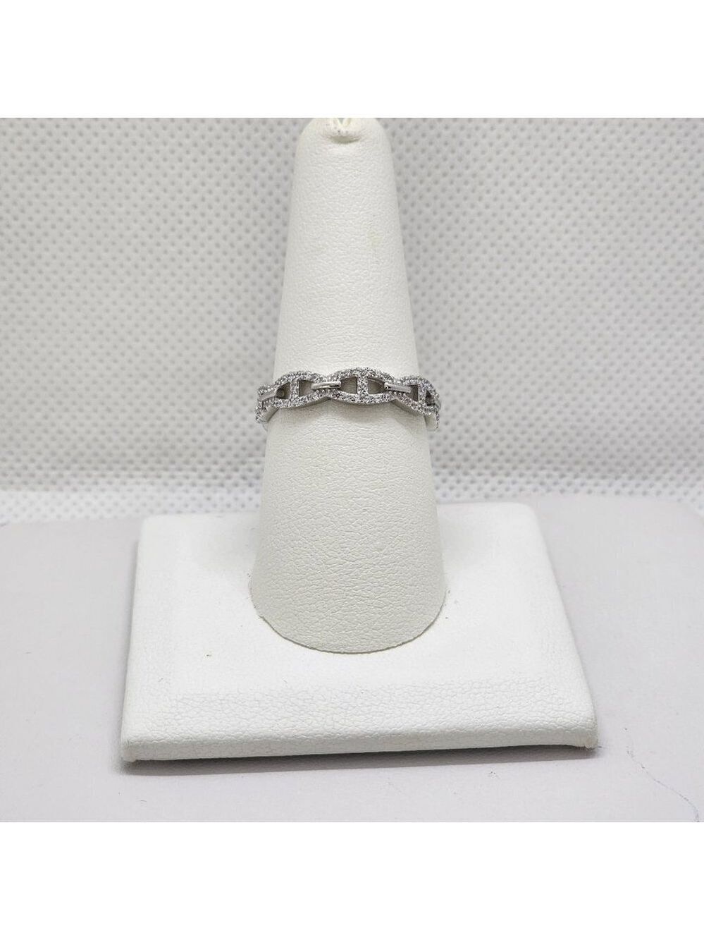 Brand New Sterling Silver 925 Link Design Ring